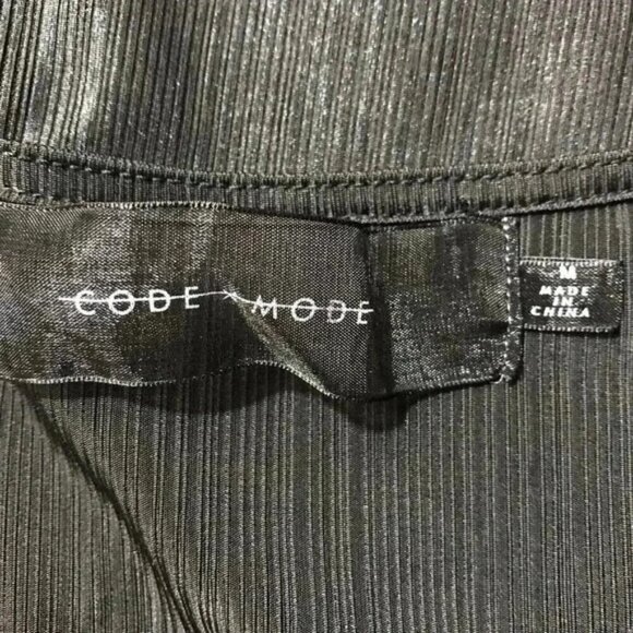 CODE x MODE Black V-neck Knot Front Dressy Top Size MEDIUM - Picture 6 of 7